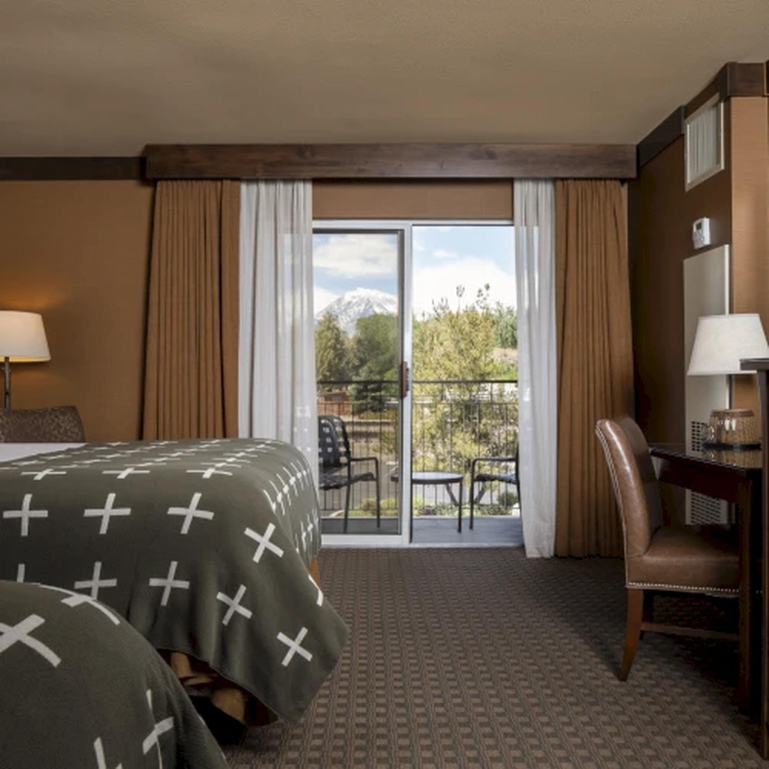 Creekside Inn - Bishop Buitenkant foto