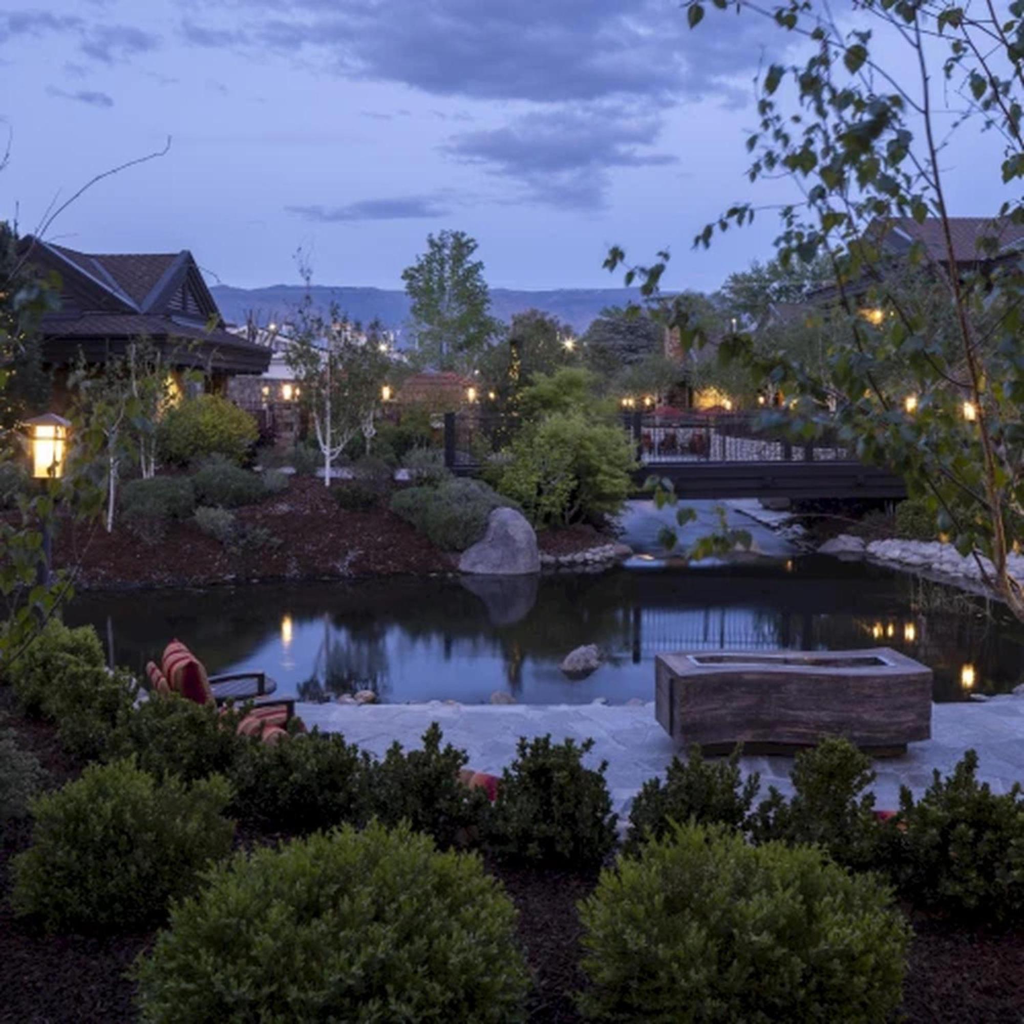 Creekside Inn - Bishop Buitenkant foto